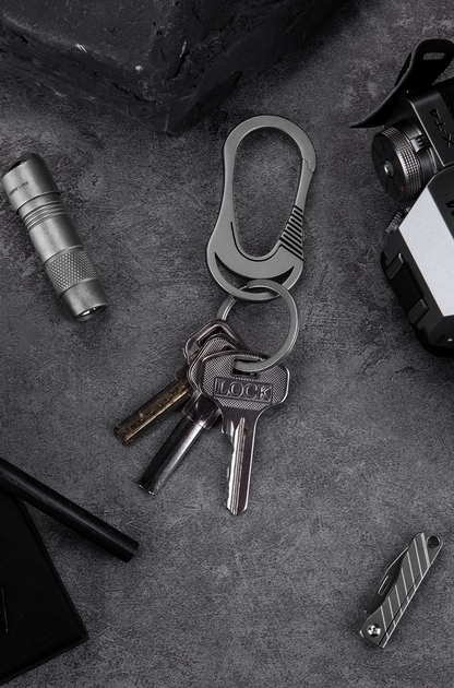 OLM01 Titanium Keychain Carabiner Clip for Keys